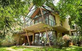 Waterwoods Lodge Kabini